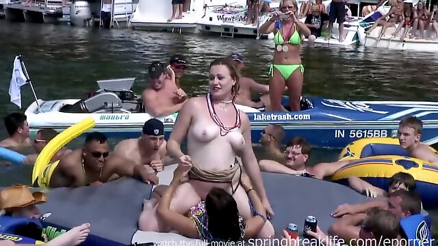 Party Cove Sexfest - Public Erotic Show