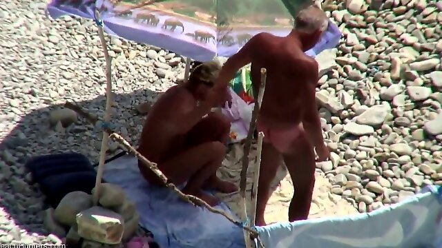 Nudisten Ficken Am Strand, Granny Beach