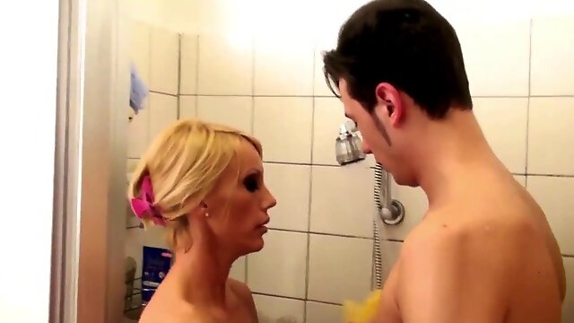 German step-mom help sonnie in douche and entice to fuck