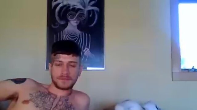 Amateur Shemale Fucks Guy