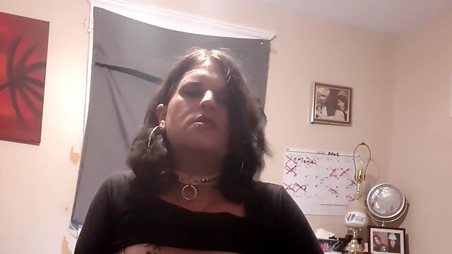 Homemade Crossdresser, Courtney Sunshine, Mature