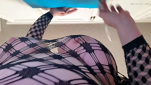 BBW Artist Painting with Topless Heavy Hangers in Fishnet