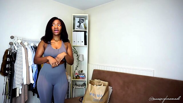 Try on haul Amateur ebony