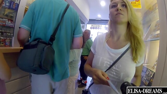 Flashing, Italian, Public