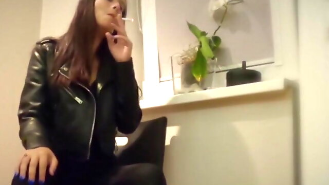 French Domina, Mistress Smoking, Strapon Smoking