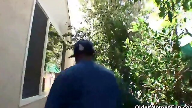 She Sought The Biggest Of Big