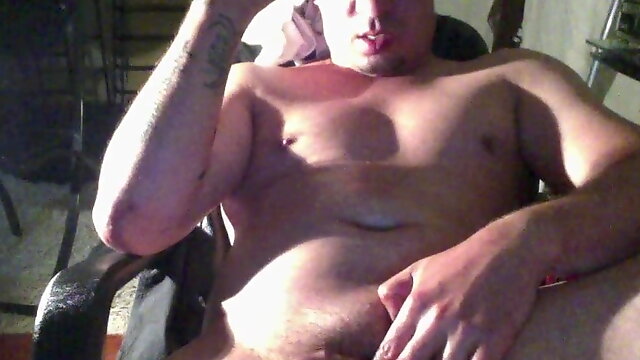 MYDICKISHOT PLEASE SEXY MILFS ADD ME TO MEET AND SEX IT UP