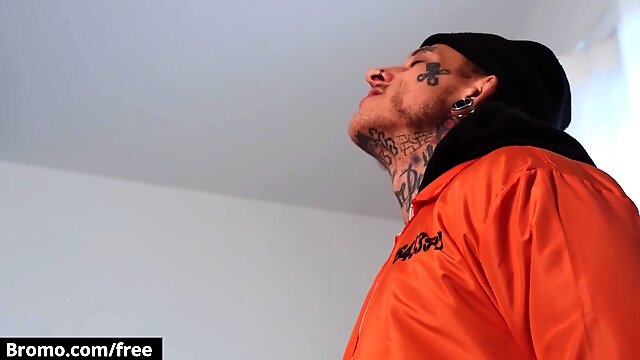 BROMO - Bo Sinn, Eddy Ceetee - Bred By The Fugitive