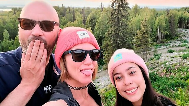 Angelic model Lana Mars gets her hole fucked in the missionary pose