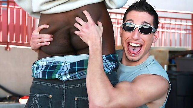 Tyrone getting butt-blasted by Dominic Reeds BWC