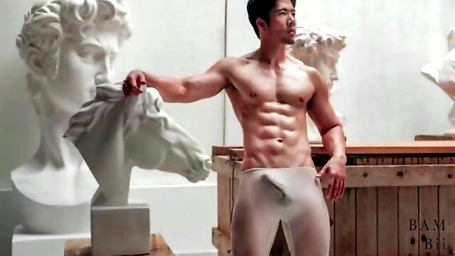 Asian Hunk Solo Gay