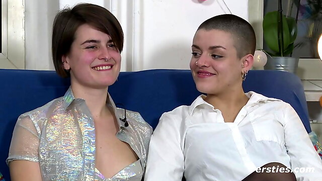 Short Hair Lesbian, Ersties Lesbian, German