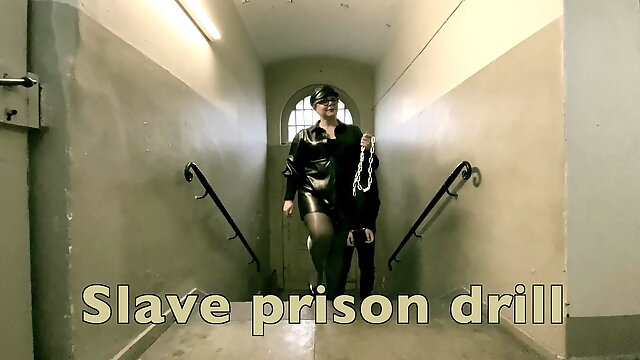 Dominatrix Mistress April - Slave Prison Drill - Cell 45
