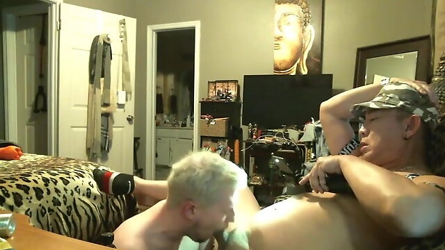 Gay Twink Blowjob Swallowing