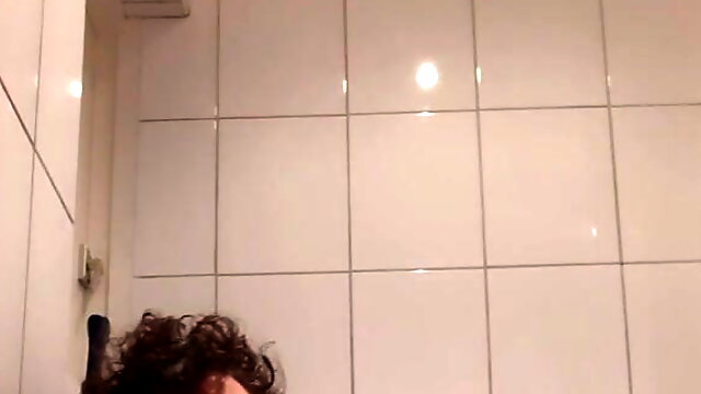 Warming myself with much pee before shower