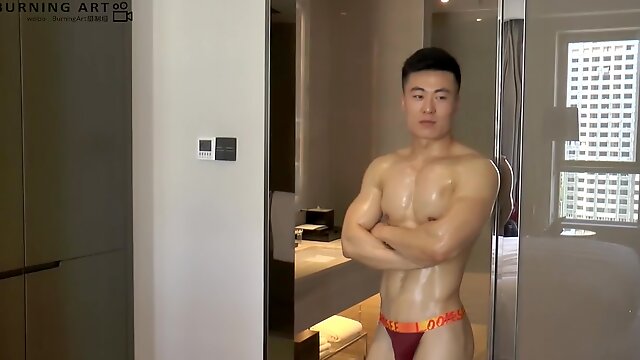 Asian Hunk Solo Gay