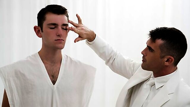 Obedient Mormon Elder Ingles bottoms for his new daddy