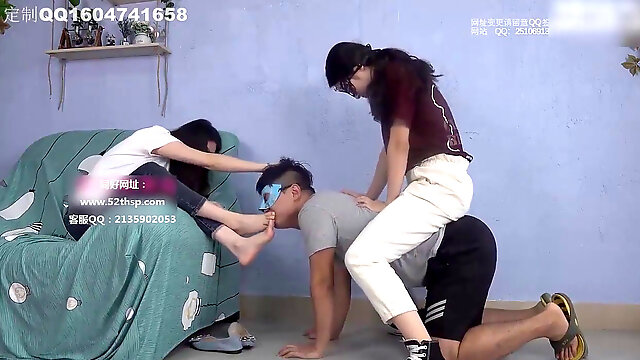 Sockjob, chinese femdom