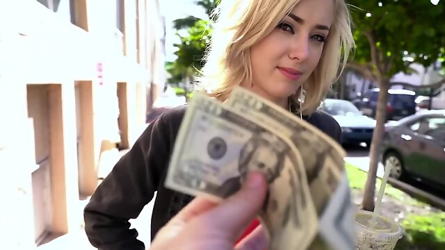 Levi Cash gives money to Haley Reed to fuck her by the fence