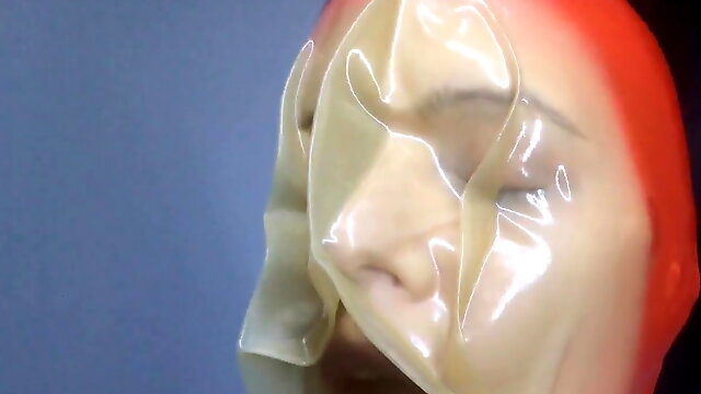 Latex Breathplay Mask