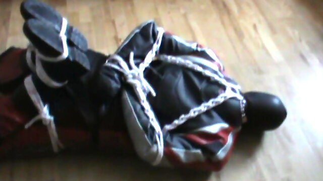 Hogtied bikerslave by hojojutsu style