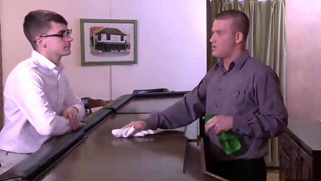 Athletic Jaxton Wheeler Digs Slamming Hard