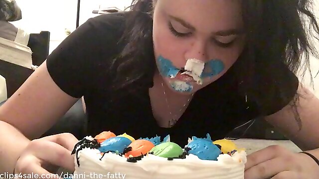 Blubbery teenage gorges on cake - Big breasts