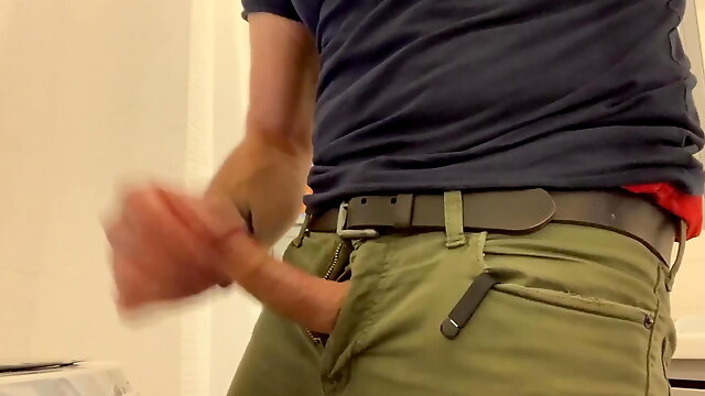 Nice jerkoff session and cum. Verbal and phone rings w I cum