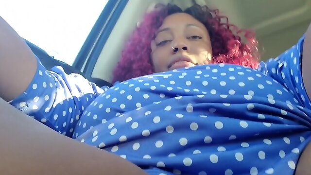Thick Ebony Milf Public Pussy Play In Parking Lot
