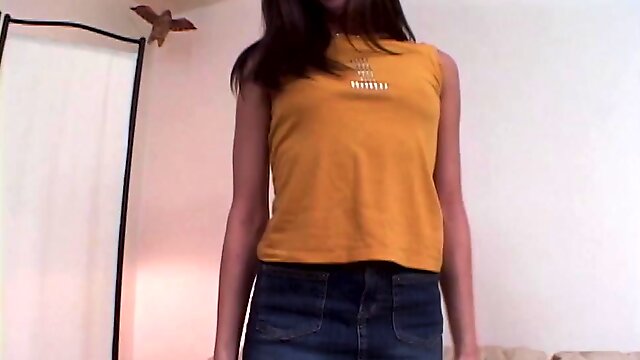 Super hot  Taylor Rain foot fetish erotic scene