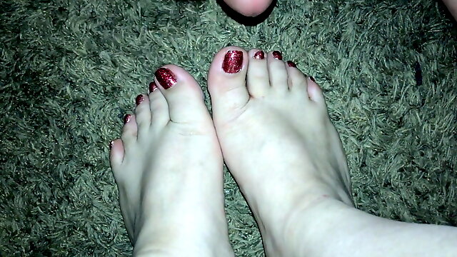 Feet Red Toes