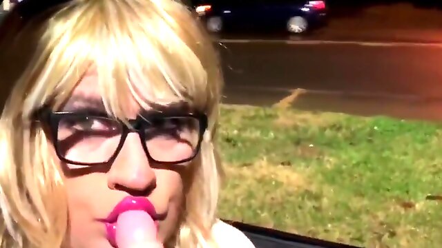 Public Dildo, Deepthroat