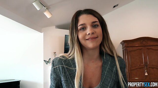 Property Big Ass, Gabbie Carter