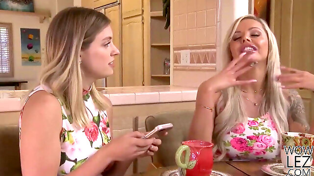 Gal, sex dolls, hook-up