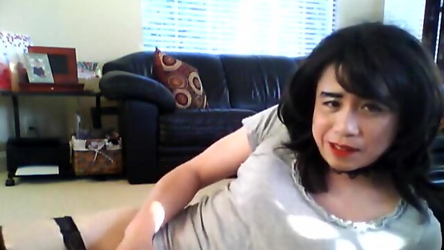 Alone at home again, so logged into webcam spectacle