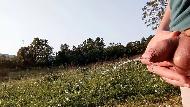 Peeing outdoors with premature soft cum