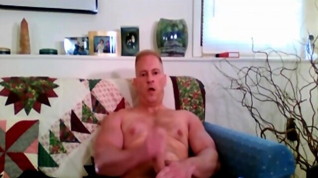 Verbal Dilf Jerks Off On Web Camera With Live Cam