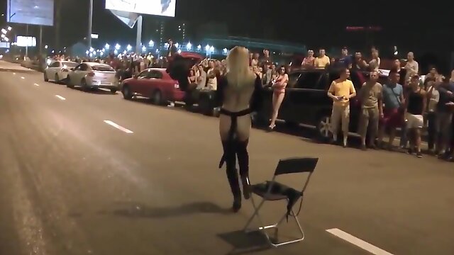 Another stripper at a street car event - Public