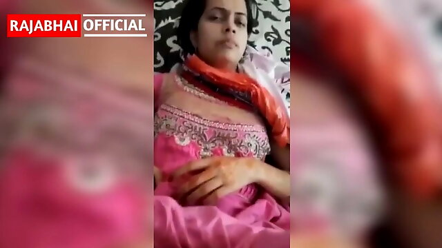 Deshi Sex Video, Desi Kiss Bhabhi, Bangla Desi, Watching