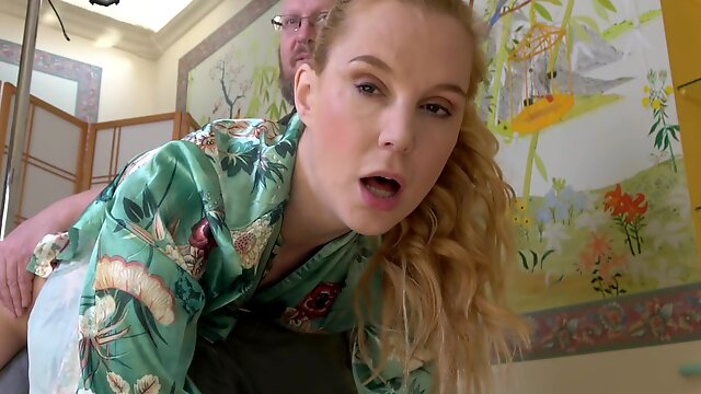 Amateur Blonde Teen Plays Solo