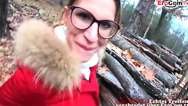 Leidy De Leon In Creampie Outdoor In Forest With German Amateur Milf Glasses