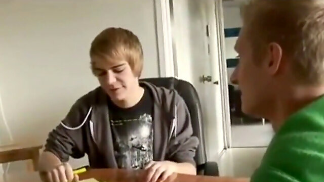 Gay love, 60 fps, massive