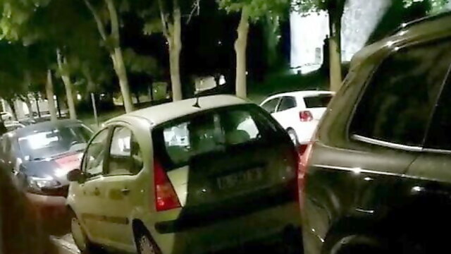 Masturbation outdoor