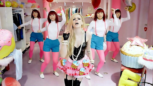 Avril Lavigne, Pmv Hardcore