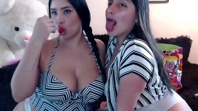 Lesbian Upskirt, Lesbian Webcam Kissing, Chubby Webcam