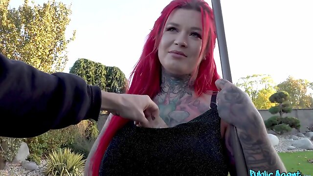 Inked alt girl with gigantic boobs gets plowed outdoor