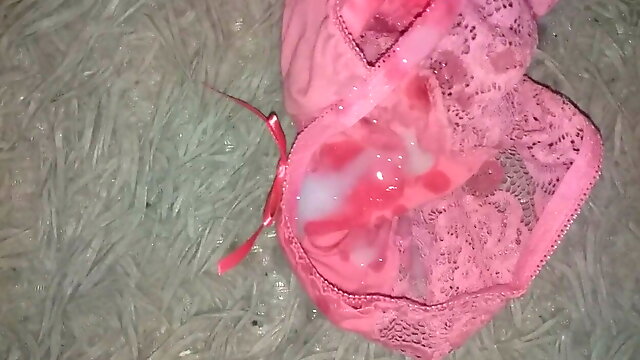 Gay Panties Masturbation