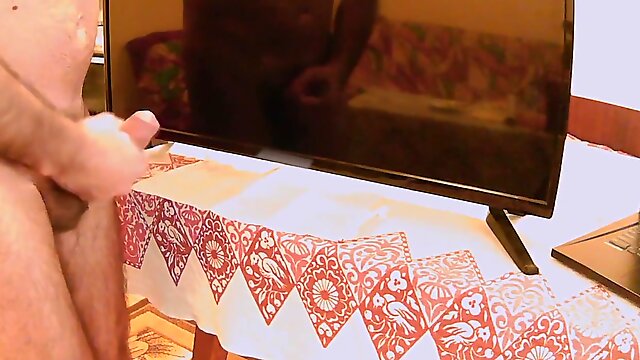 Gay Daddy Solo Masturbation