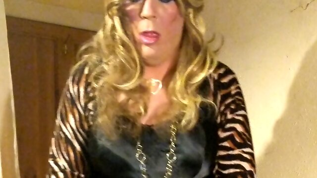 Shemale Mature Solo, Crossdresser Lingerie