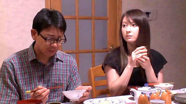 SHKD-400 cenzúrázatlan, kiszivárgott, megerőszakolták a férjem előtt – Sógorom S kitörés Yuya Mitsuki – japán